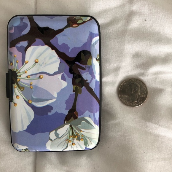 Small cardholder wallet hard - Picture 6 of 6